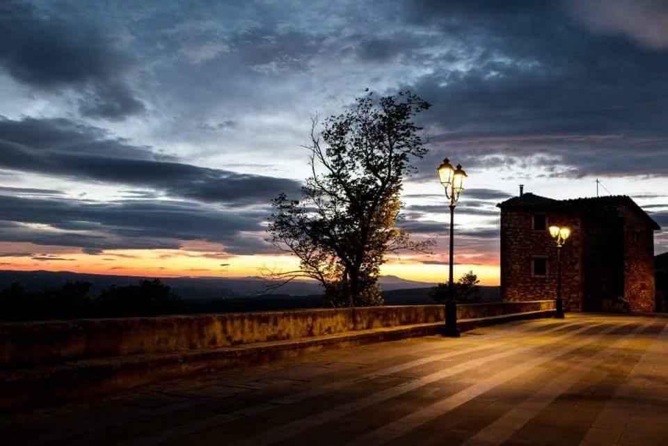 Le Casette Di Civitella La Casa Di Nonna Giulia Civitella Del Lago Exterior photo