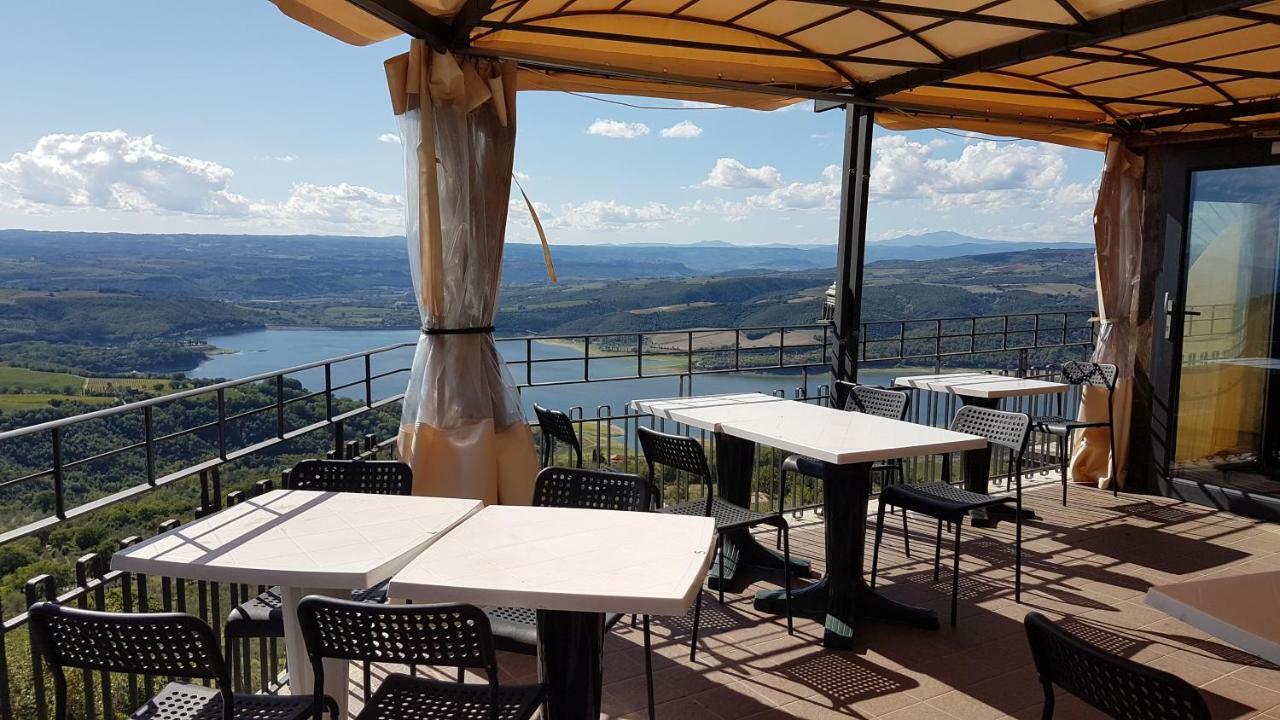 Le Casette Di Civitella La Casa Di Nonna Giulia Civitella Del Lago Exterior photo